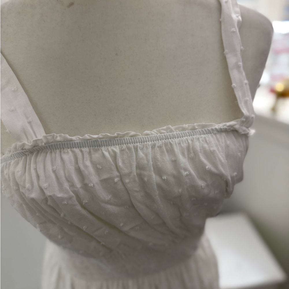French Grey Strapless White Dress - Picture 5 of 10